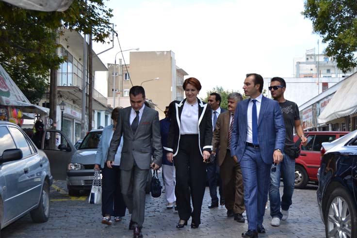 MERAL-AKSENER-3.jpg MERAL-AKSENER-3.jpg
