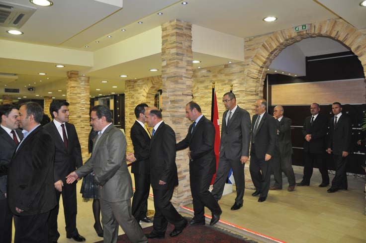 r19.jpg r19.jpg